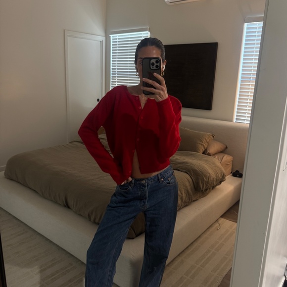 Clara Cashmere Crew Cardigan - Picture 3 of 4